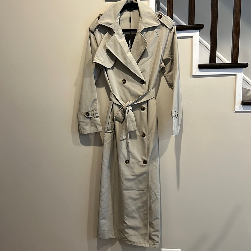 PLT 4 NWT trench coat